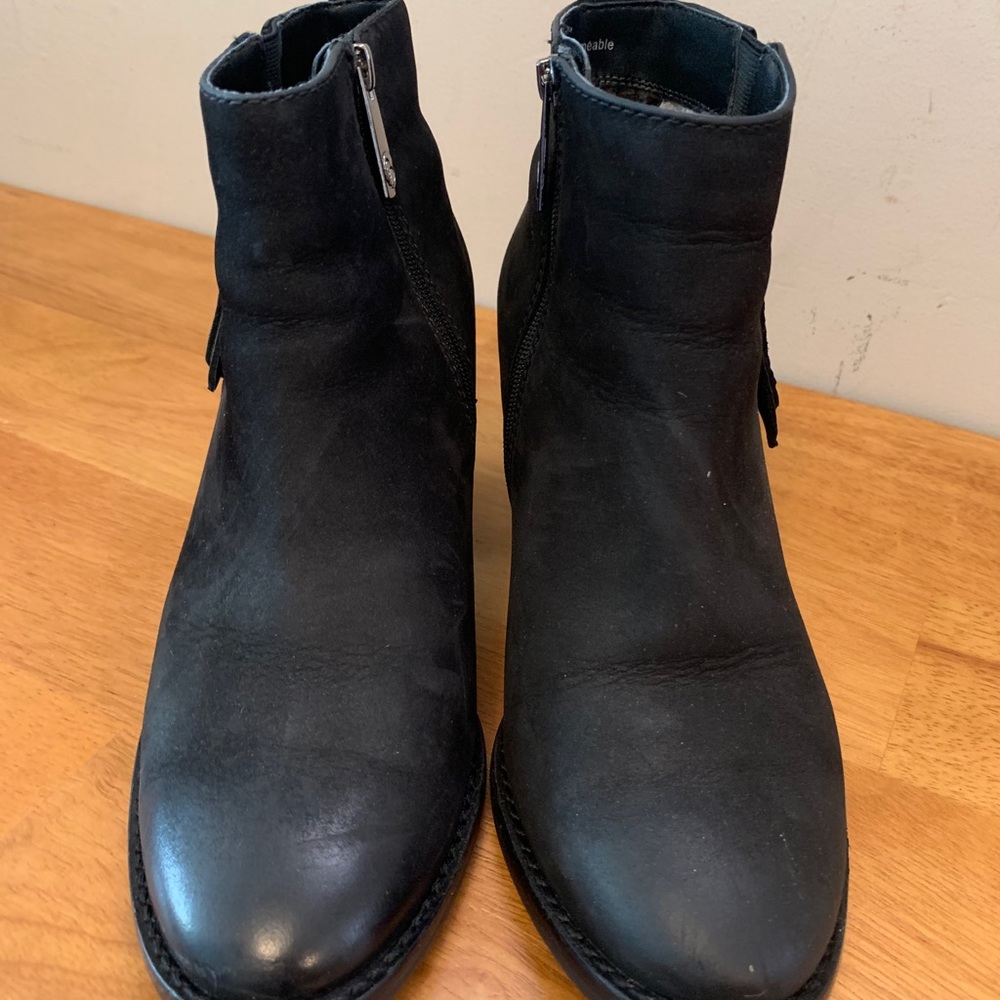 Black heeled booties